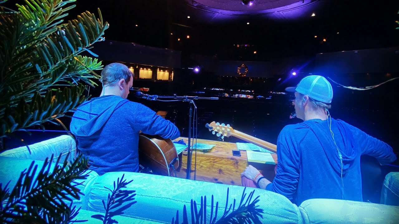 Brendan & Jake: Too Late for Goodbyes (Julian Lennon) 12/10/22