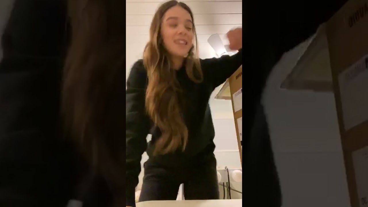 Hailee Steinfeld Instagram Live | March 24, 2020