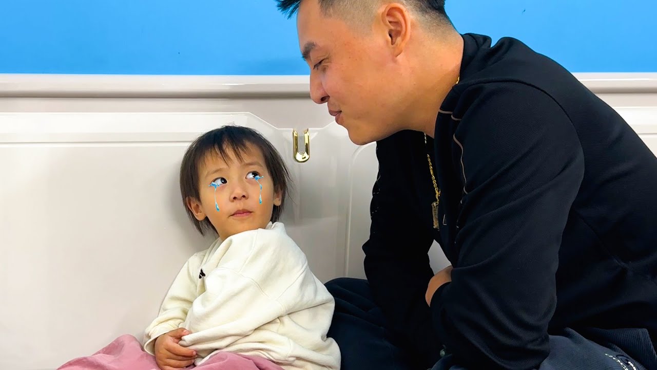 Diem is angry with dad because did not take her to visit Monkey Kaka