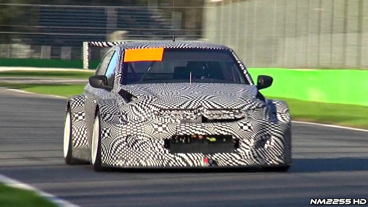 2014 Citroen C-Elysée WTCC Pure Sound on Track