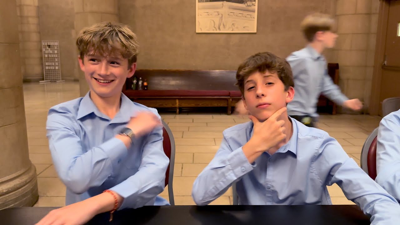 Libera Signing Autographs in New York City, 2023
