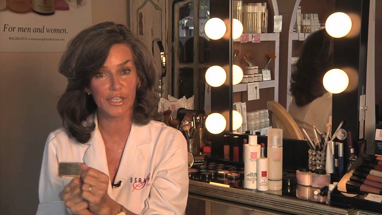The Truth about Anti-Oxidants, Serums, & Vitamin C topically