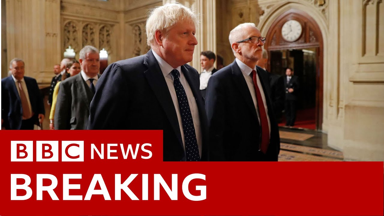 Queen's Speech : Black Rod heads to Commons to summon MPs - BBC News