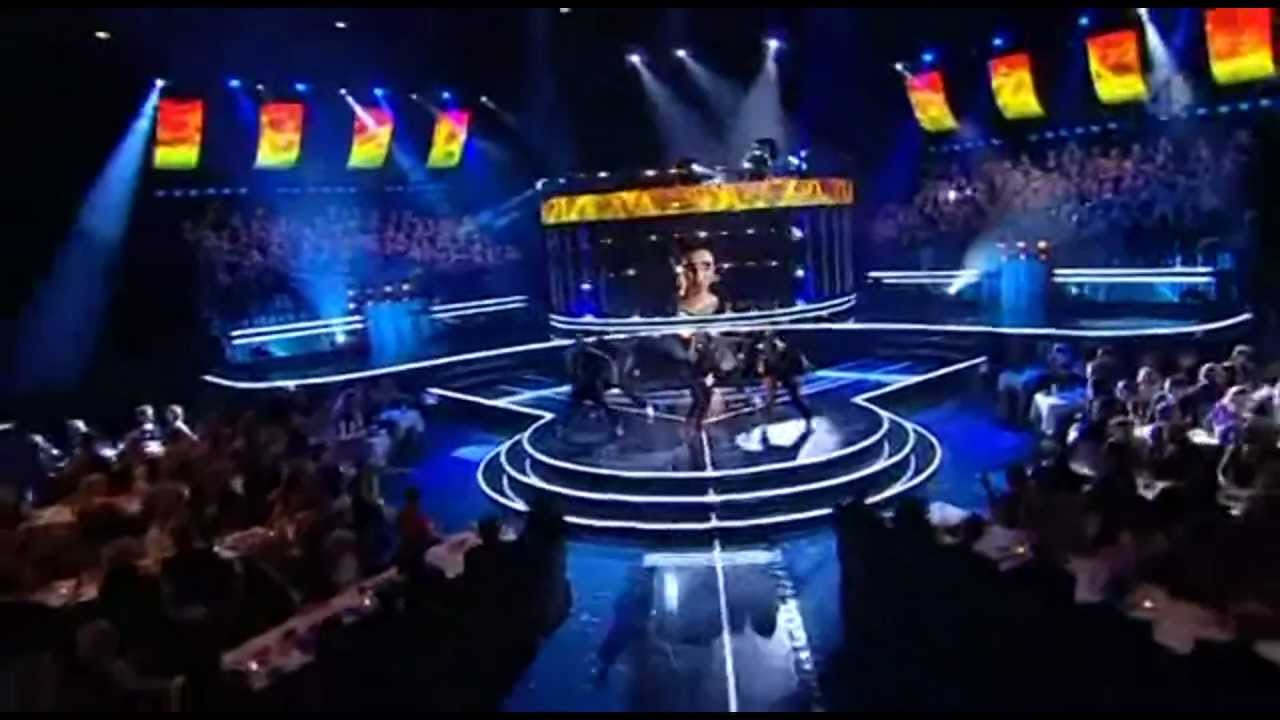 Eric Saade feat. Dev - Hotter than fire (LIVE fotbollsgalan 2011) (HD 1080p)