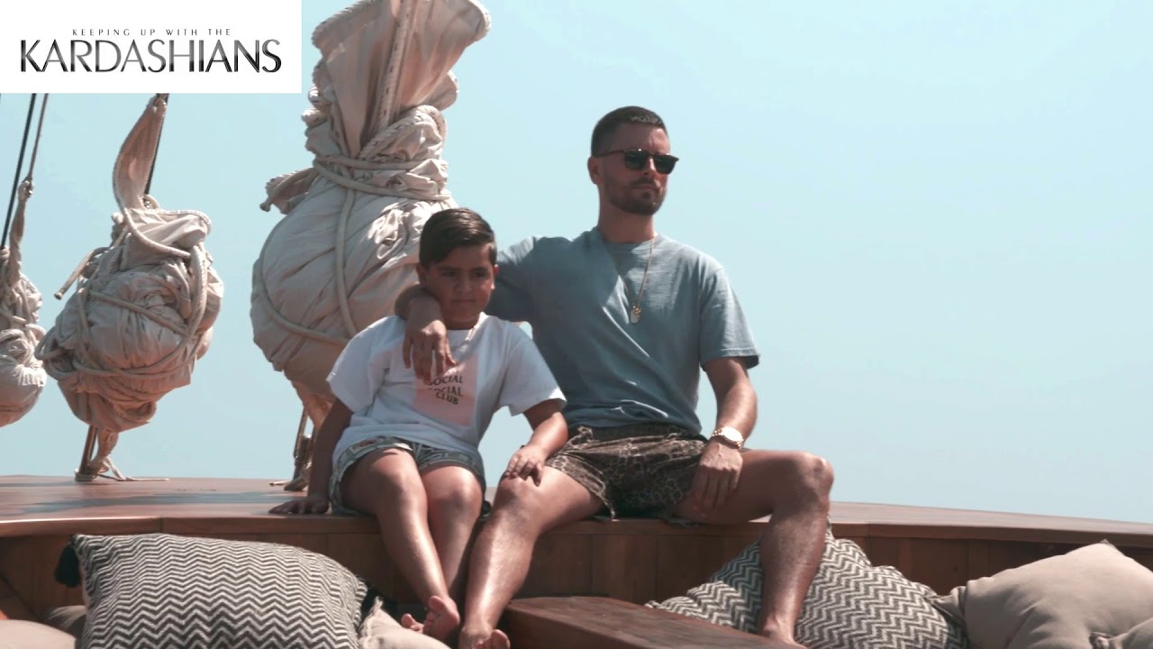 Clip of Prana by Atzaro on Keeping Up With The Kardashians - full screen