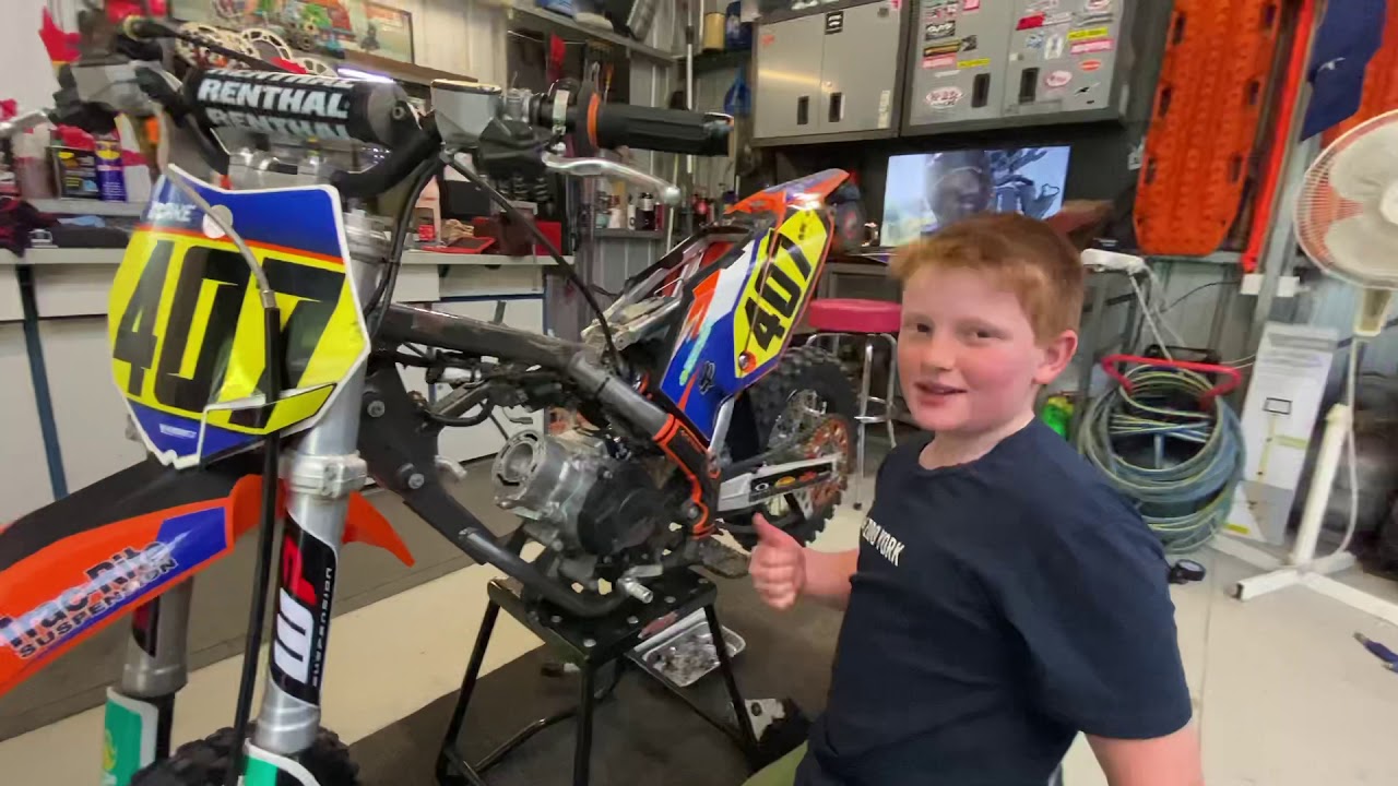 HOW TO DO A TOP-END REBUILD ON A KTM 65