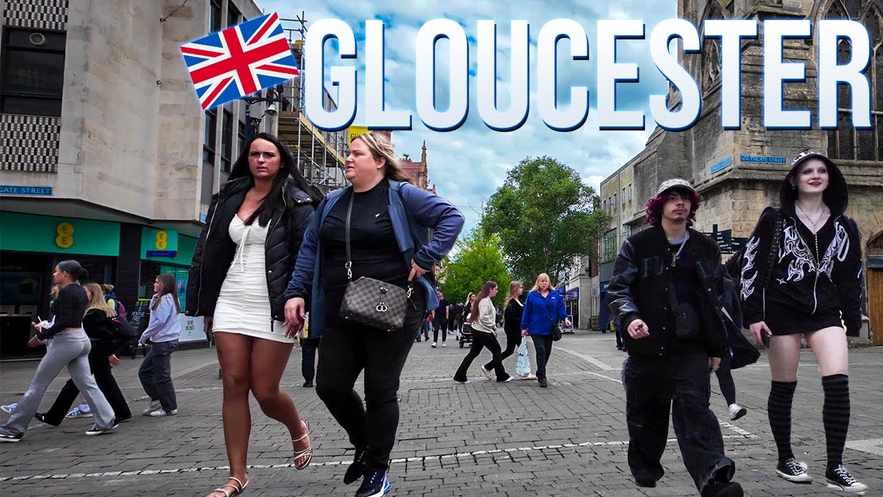 Exploring Gloucester in Spring 🌸 | Stunning 4K 60fps City Walk | April 2025