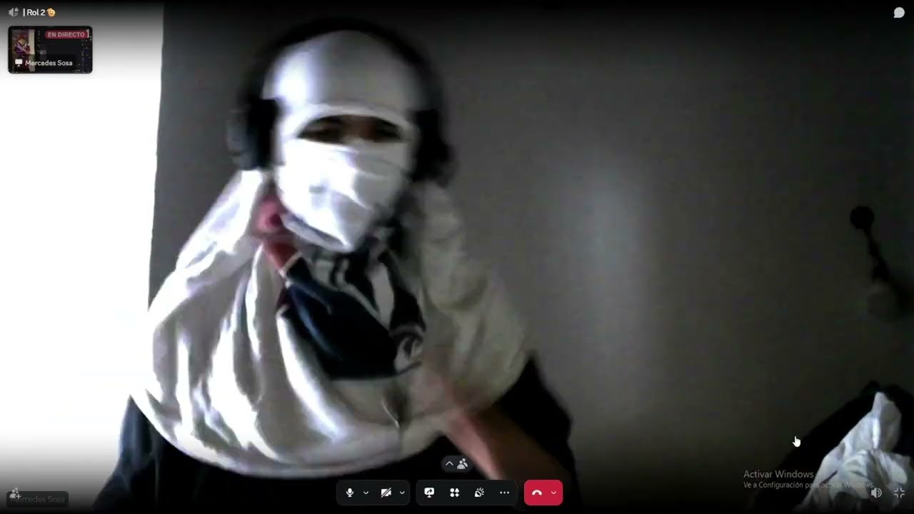 pongo a bailar a tres randoms y pasa esto....