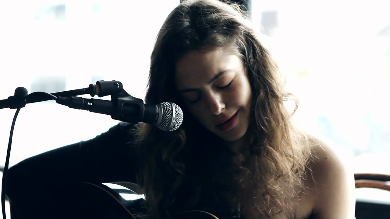 Hannah Cohen performs 