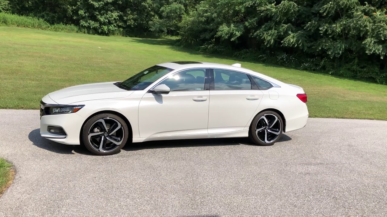 2019 Honda Accord 2.0 Turbo Sport Review
