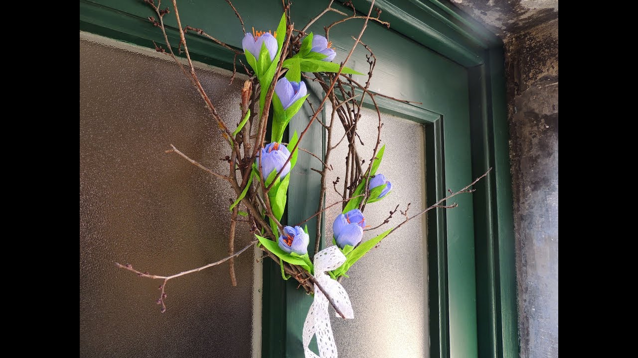 semplice ghirlanda shabby chic con i crocus