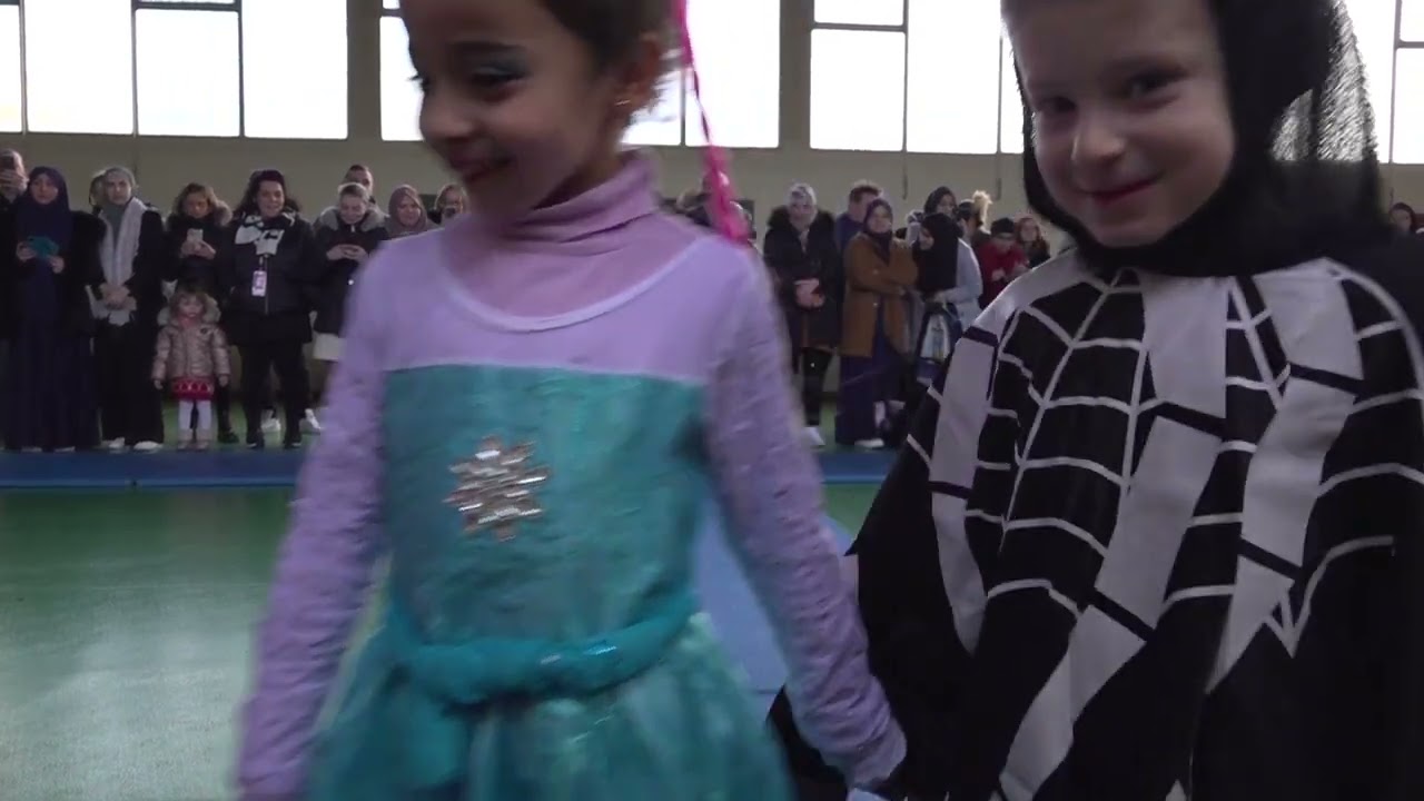 Carnaval de la maternelle du Petit Moulin - 1er mars 2023
