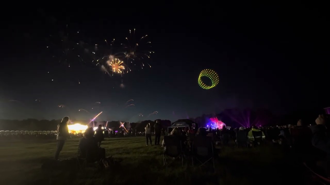 Stately Floyd Finale - Lasers, Drones and Fireworks