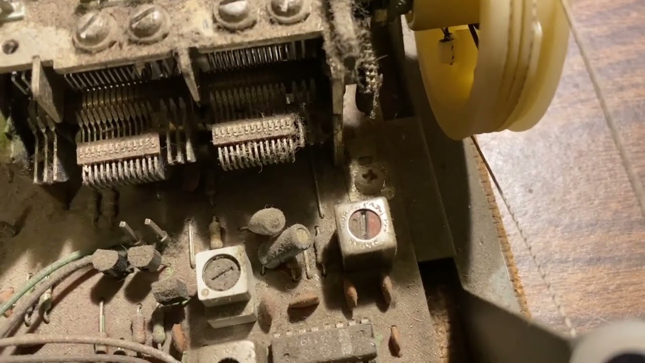 Easy way to convert AM radio to shortwave with BFO!