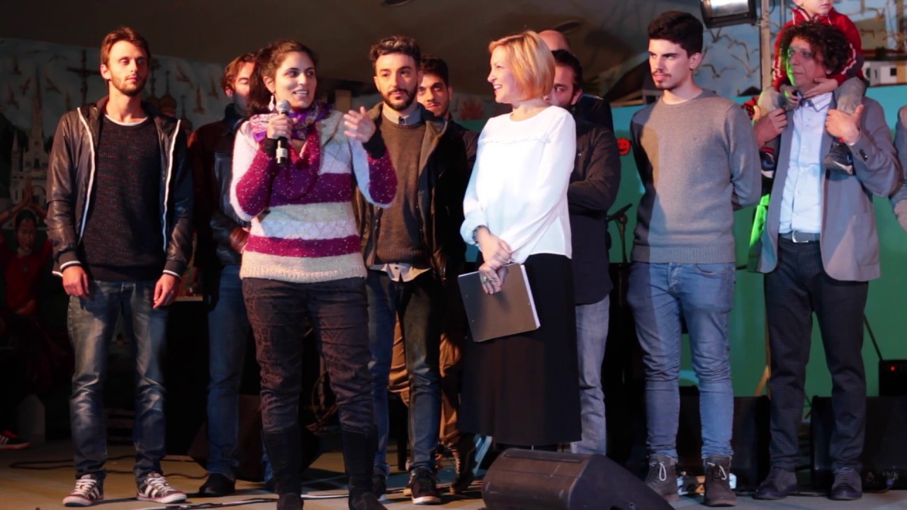 Coro d'apertura serata finale
