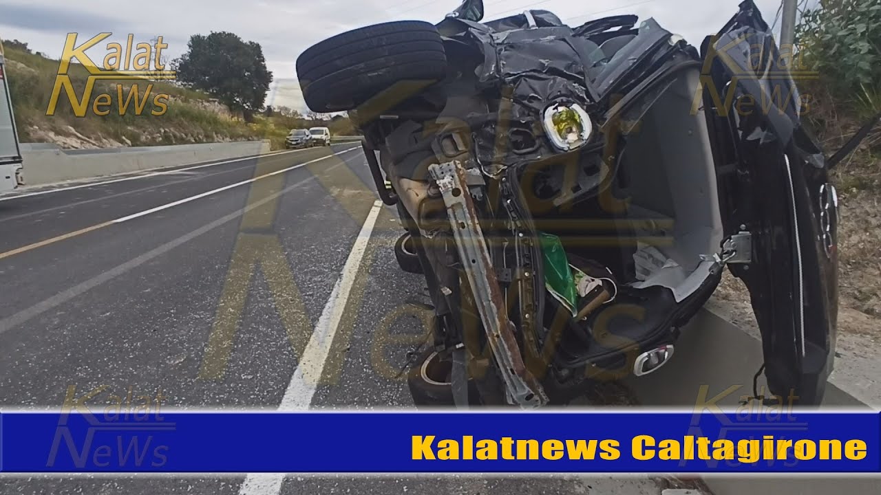 Caltagirone, incidente Km 12 Ss 417 Catania Gela scontro bus Fiat 500