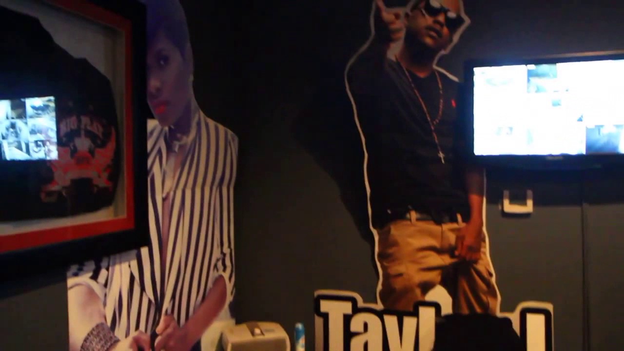 Boomiggitty Chillen In Big Play Ent Studio