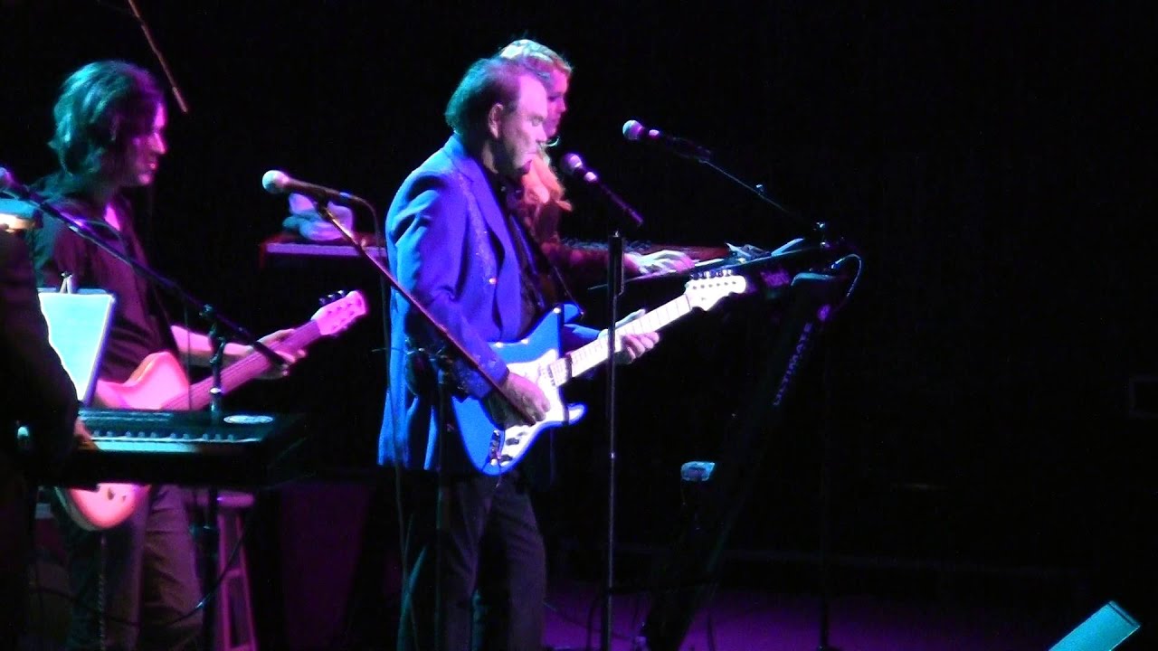 Witchita Lineman- Glen Campbell Live 6-20-1012 California