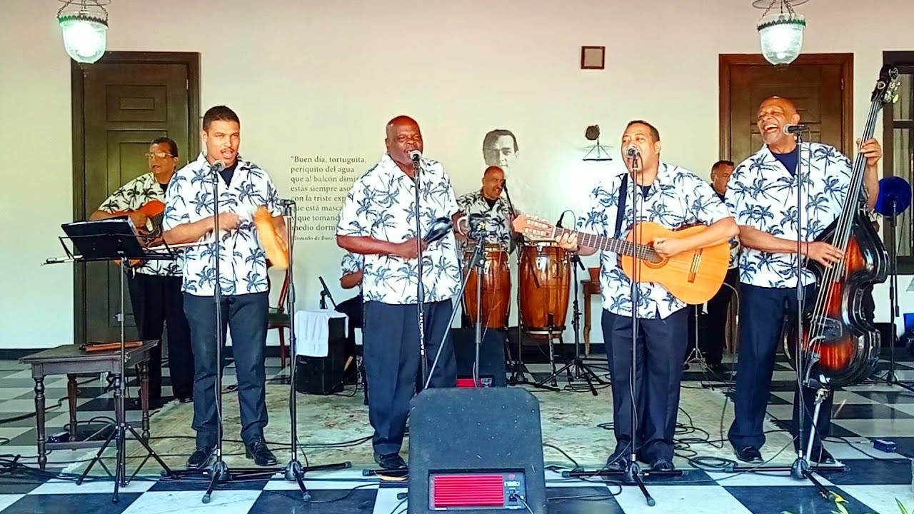 Sonero Clásico del Caribe: Cuatro Décadas Preservando la Esencia del Son Cubano y de la Salsa