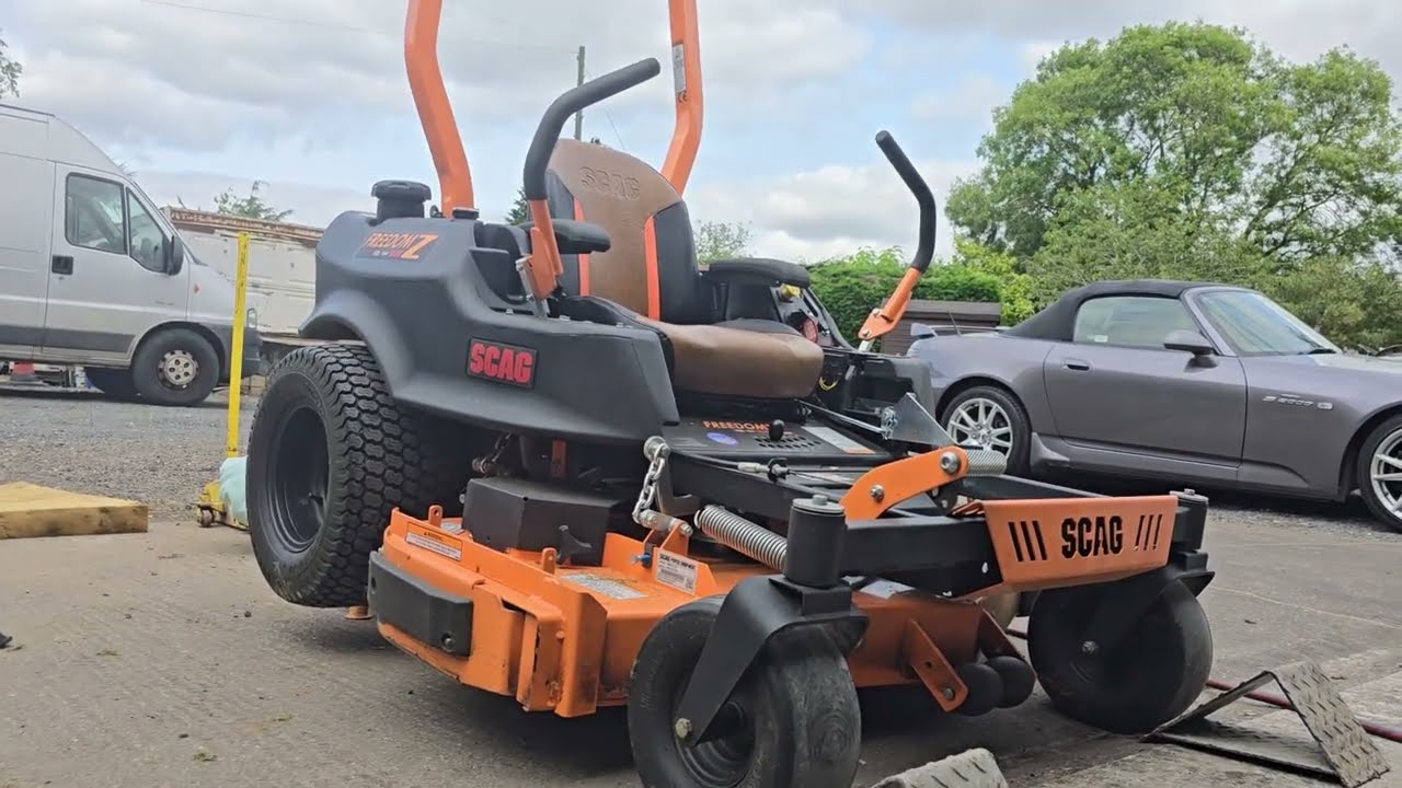 Scag Hydrostatic oil and filter change on  Freedom Z mower