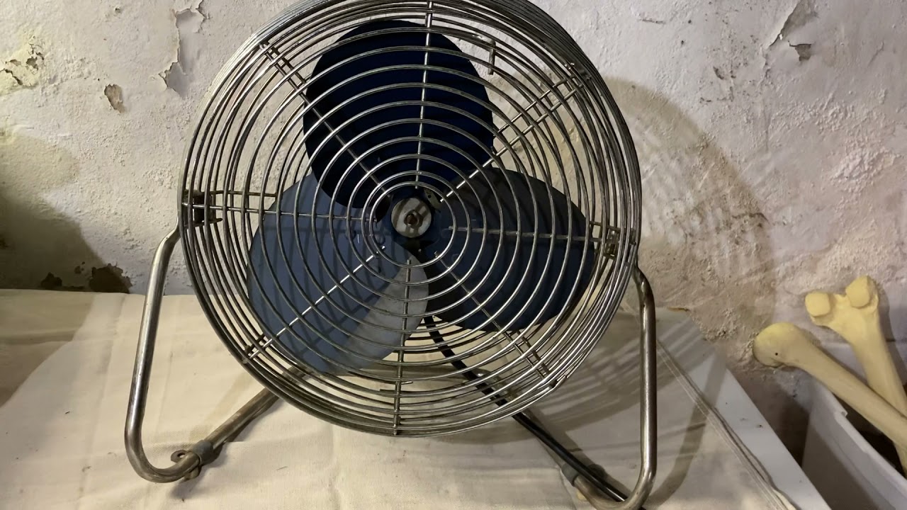 Dayton 4C612/A (Lakewood HV-12) 12&rdquo; High Velocity Floor Fan