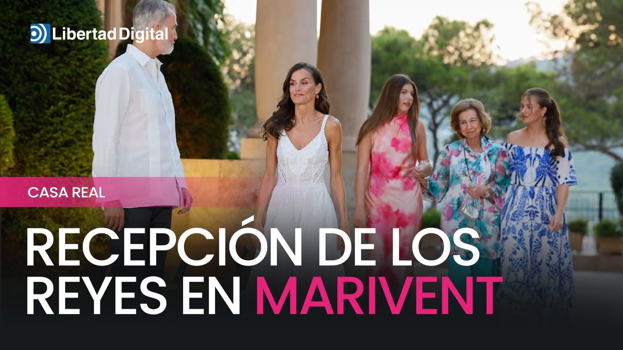 La princesa Leonor y la infanta Sofía asisten por primera vez a la recepción de Marivent