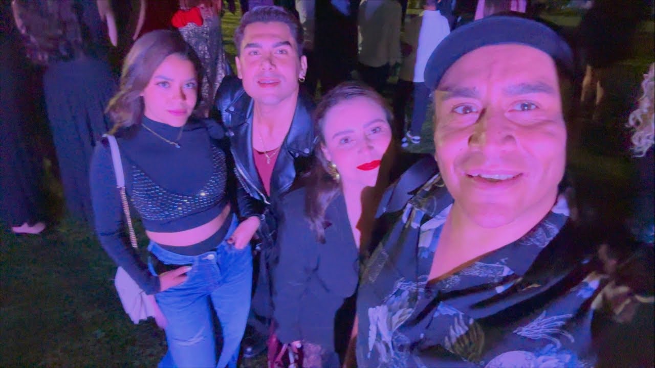 A la inauguración de Karina por el mundo 😍💕￼