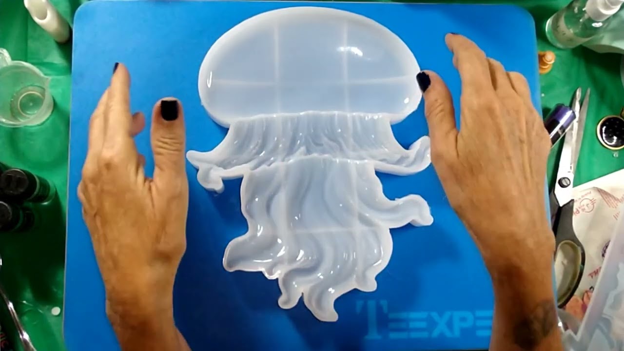 Temu haul # 11...10 more resin molds!!!! what am I doing ?