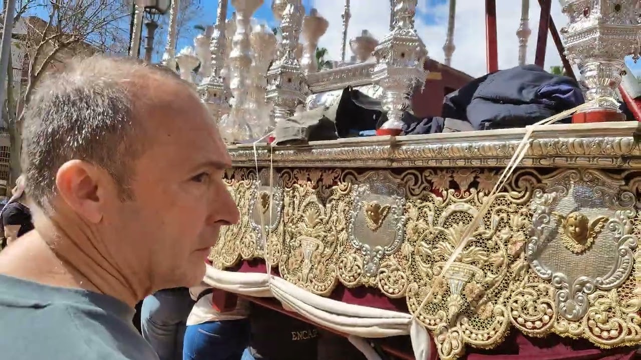 Ensayo de costaleras de María Santísima de la Encarnación 