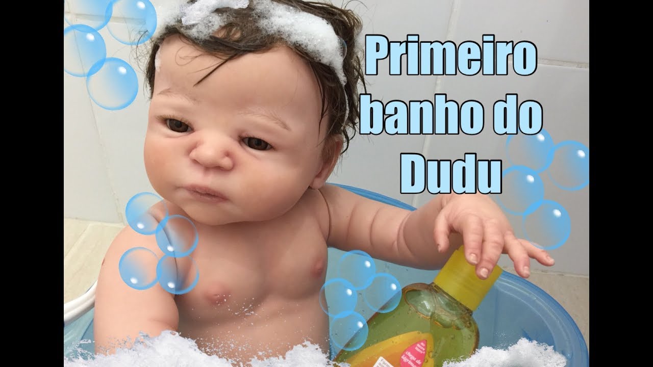 BEBÊ REBORN BANHO DE BALDE🤣😂