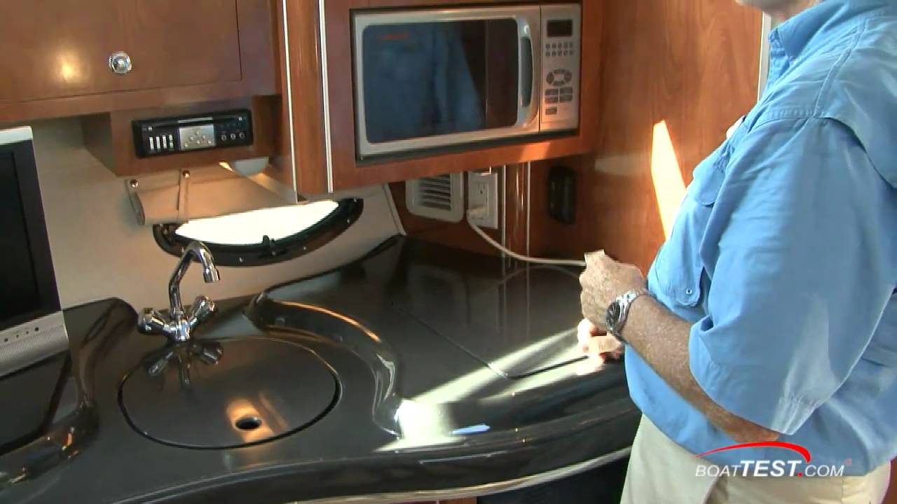 Doral 295 Prestancia 2010  Yacht Interior design / feautred review - By BoatTest.com