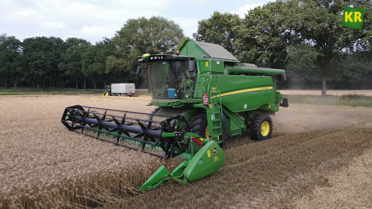 John Deere T550i maaidorser afgeleverd - Kraakman