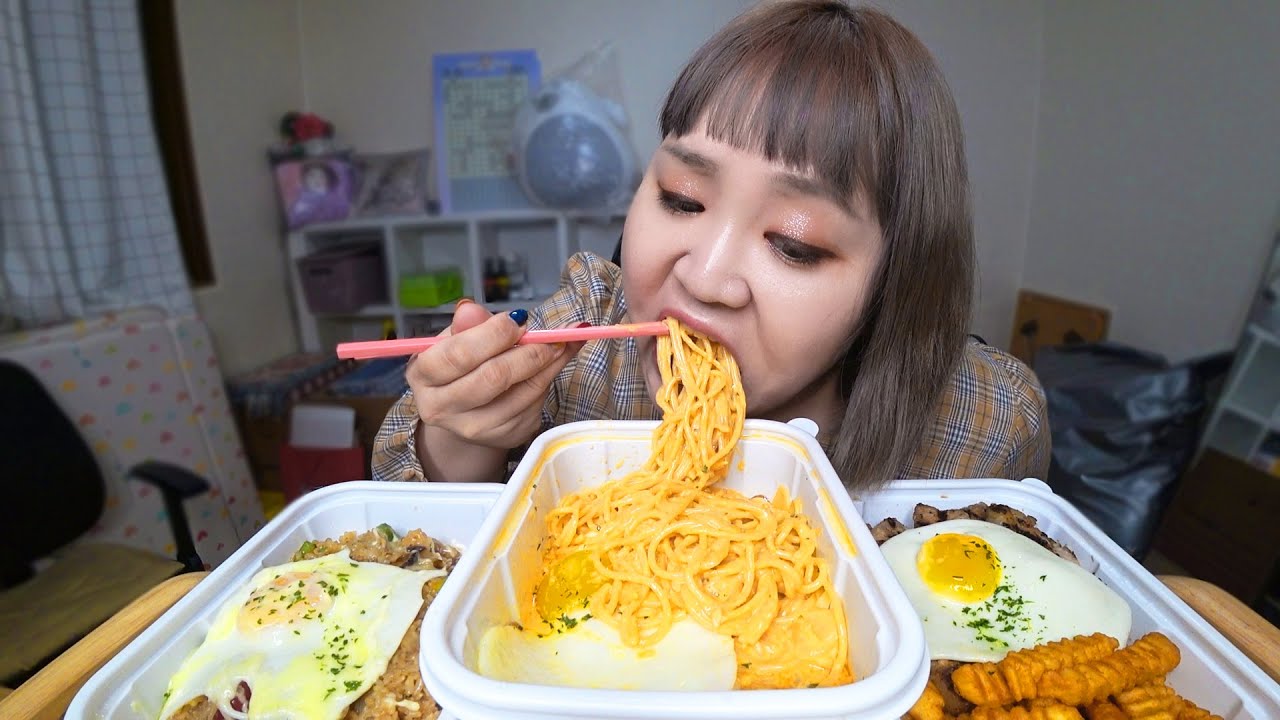 방구석mukbang vlog - 서가앤쿡 set 먹기 ♥ 먹고싶어서 세가지 다 시켜버림 ㅋㅋㅋ 게살오이스터파스타, 목살스테이크. 목살필라프!