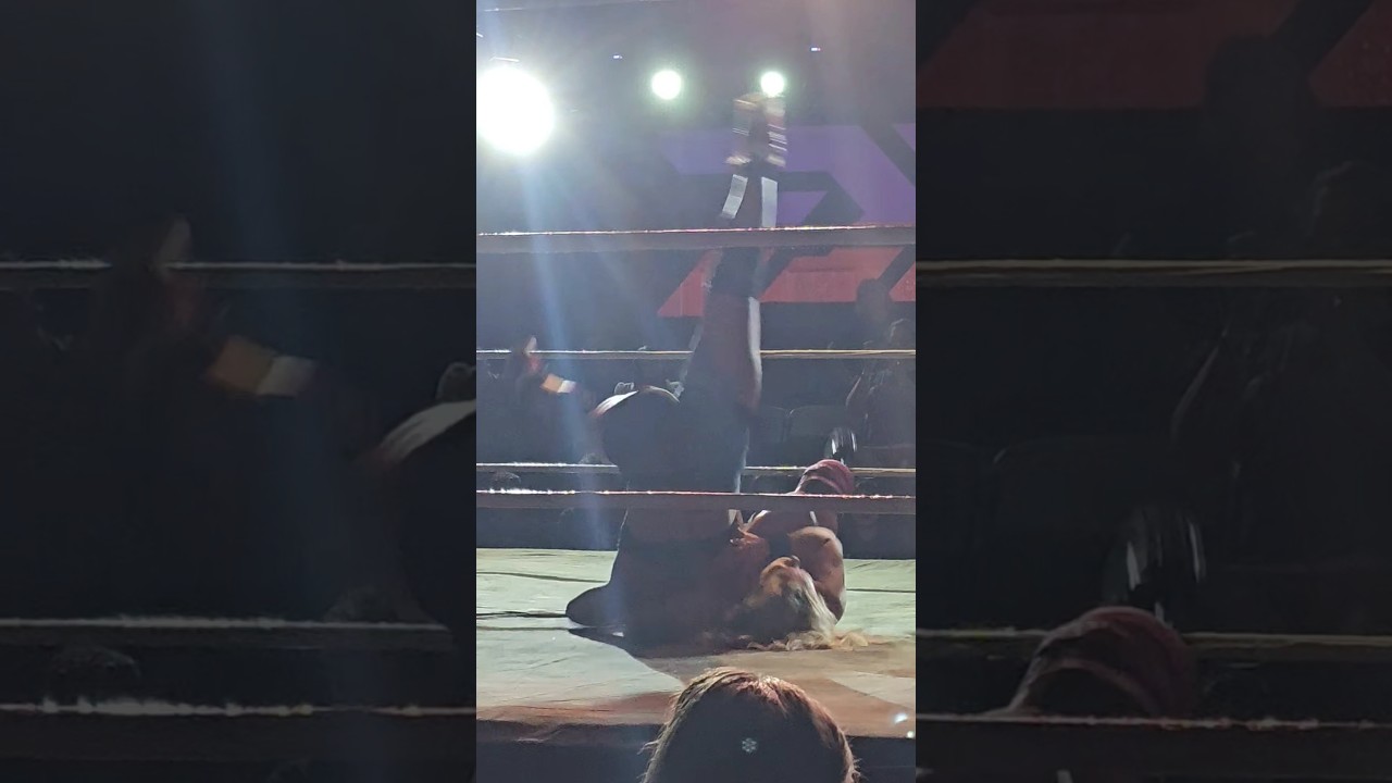 Johnnie Robbie PLANTED with a DDT #womenswrestling