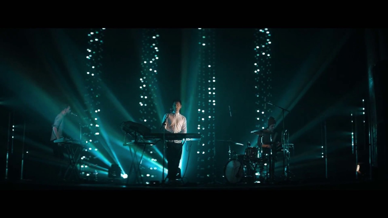 The Kite String Tangle - Selfish (Live)