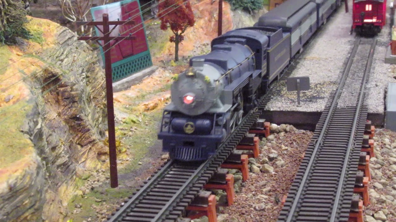 Running Baltimore & Ohio Trains in S Gauge!