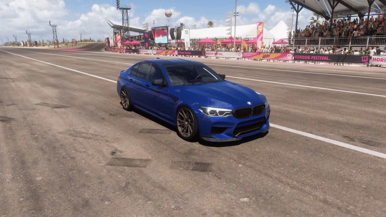 Forza Horizon 5 ama sadece müzikle araba sürüyorum
