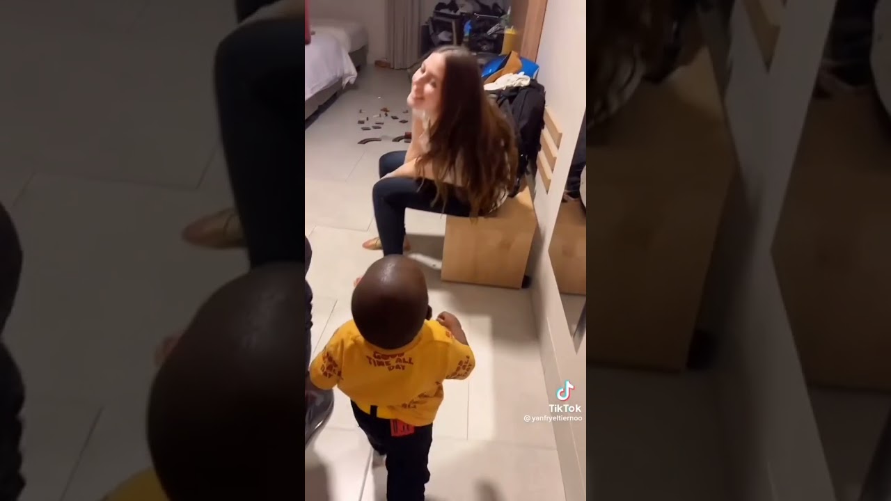 a mi novia 👶🏿tia paola