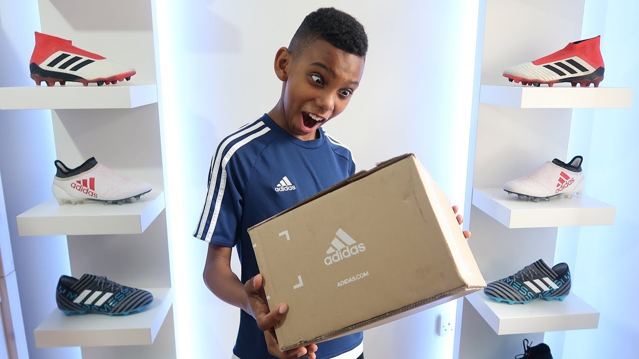 ADIDAS SENT ME A PACKAGE WITH NEW FOOTBALL BOOTS / CLEATS!!!