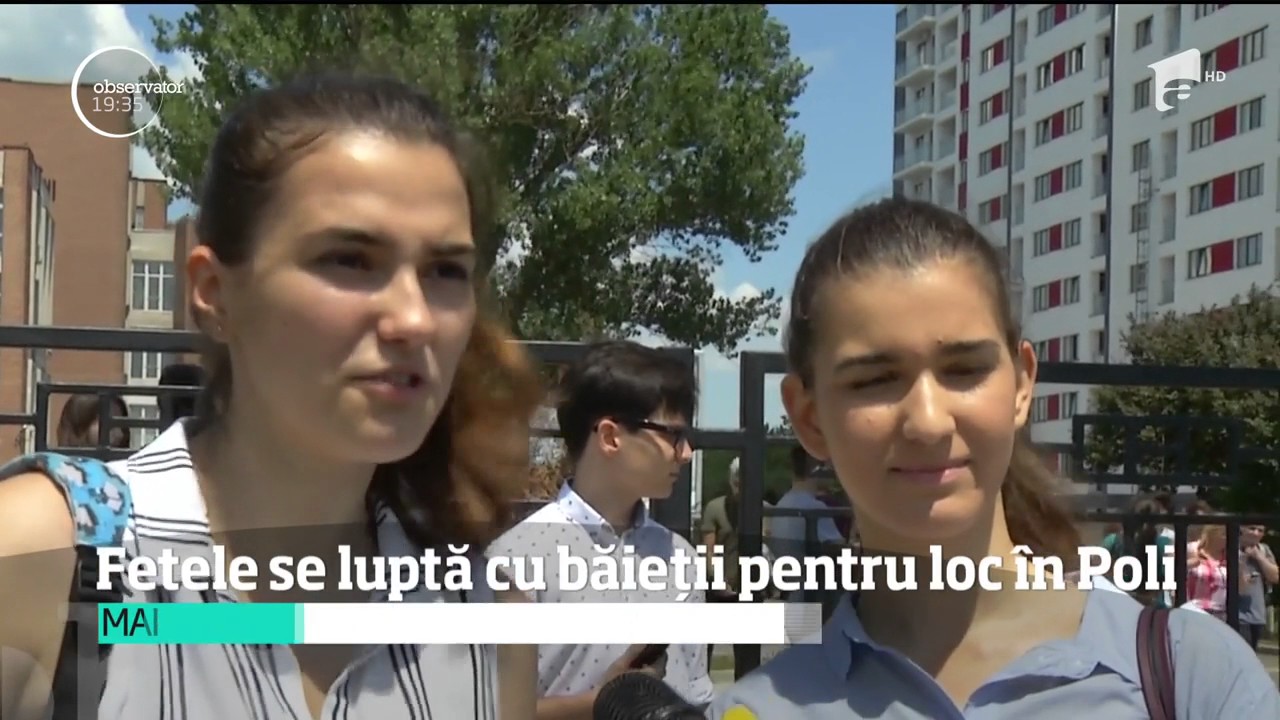 Concurenţă record la Politehnică. Mii de tineri se luptă să intre la facultăţile din Bucureş
