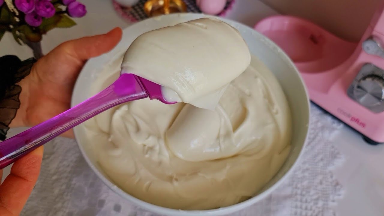 İZLEYİNCE BANA HAK VERECEKSINIZ IPEK GIBI KIVAMIYLA ŞAHANE BIR PASTA KREMASI