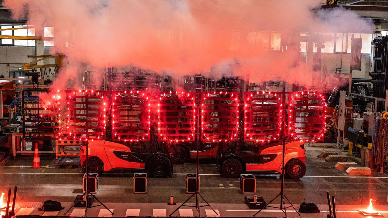 Major milestone: welcome the MILLIONTH forklift truck from Linde MH
