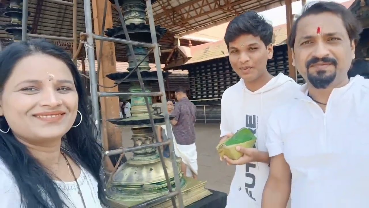 तो चलिए संडे स्पेशल हम कहां-कहां गए आपको दिखाते हैं | keral ka Krishna temple | kerala vlog