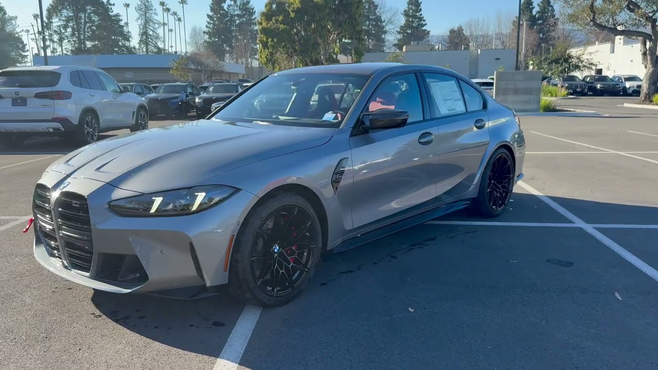 Представляем BMW M3 Competition xDrive 2026 года в цвете Skyscraper Grey с карбоновыми сиденьями ...
