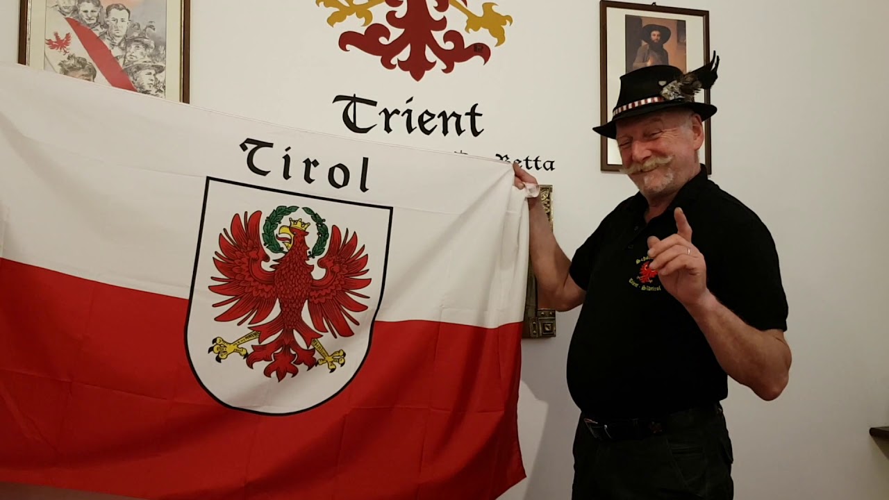 Storia tirolese nella sede Schützen di Trento