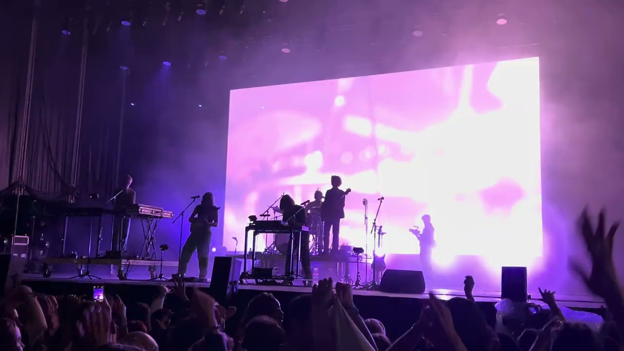 PARCELS - Overnight (Live), 12.07.2024, BBK Live, Bilbao