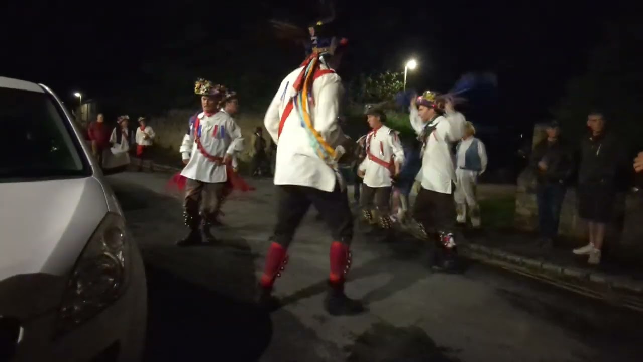 eynsham morris doing porches dance #fup