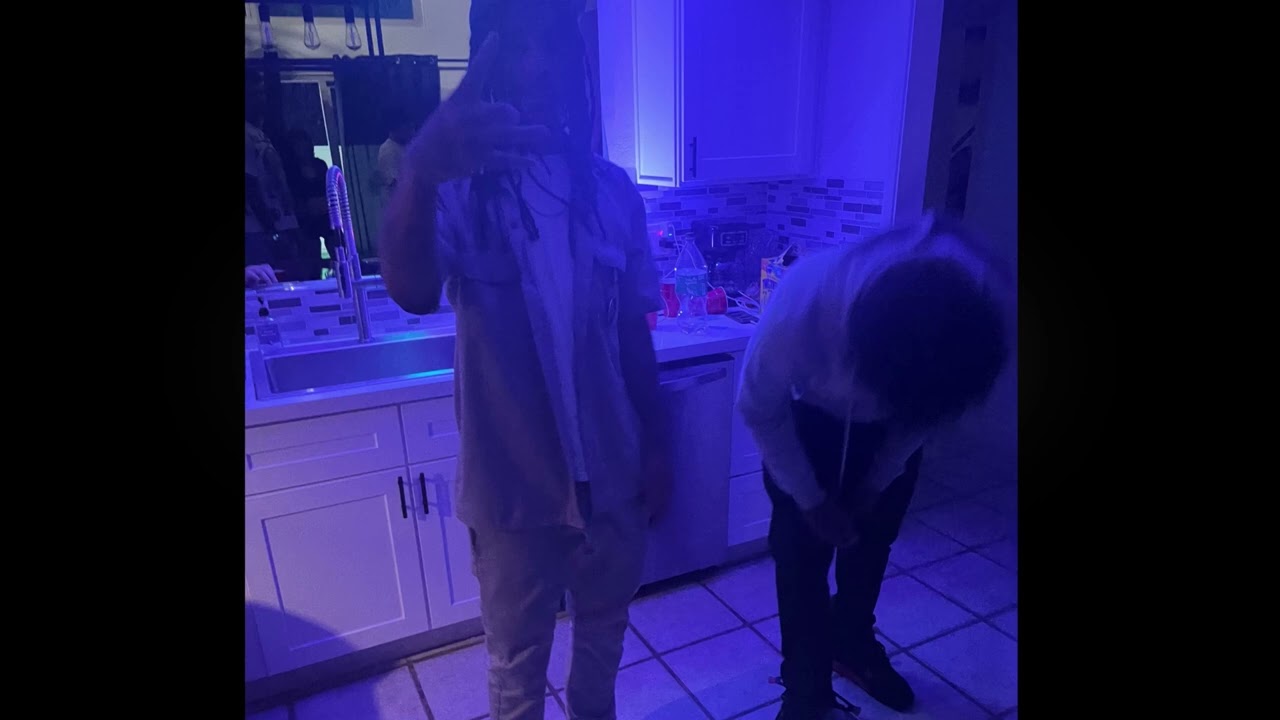 Happy HalloweenK  RnoBreezo Ft SbaSpunkyy