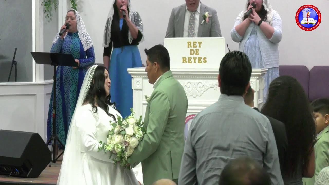 BODA DE NUESTRO HNO DOUGLAS Y NUESTRA HNA AMINAEL
