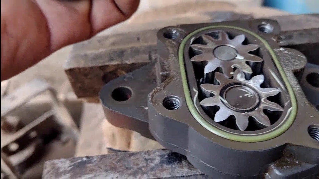 HOW TO REMOVE DIESEL PUMP OF SCANIA P420